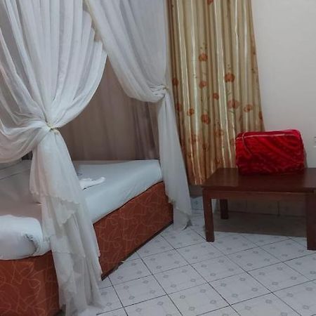 Viewers Park Hotel Naivasha Ngoại thất bức ảnh